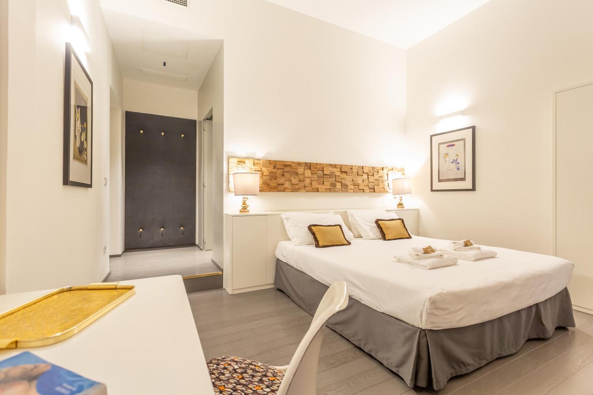 Spanish Steps Deluxe Apartment Rome Exterior photo
